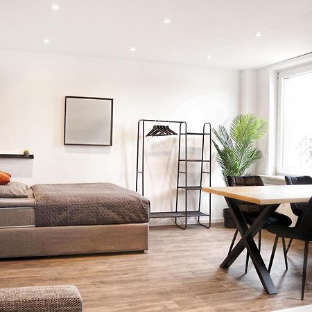 Lightplace • Groessere Gruppen • 4 Einzelzimmer • Boxspring • Smart Tv • Biergarten • Restaurant Брауншвейг Екстер'єр фото