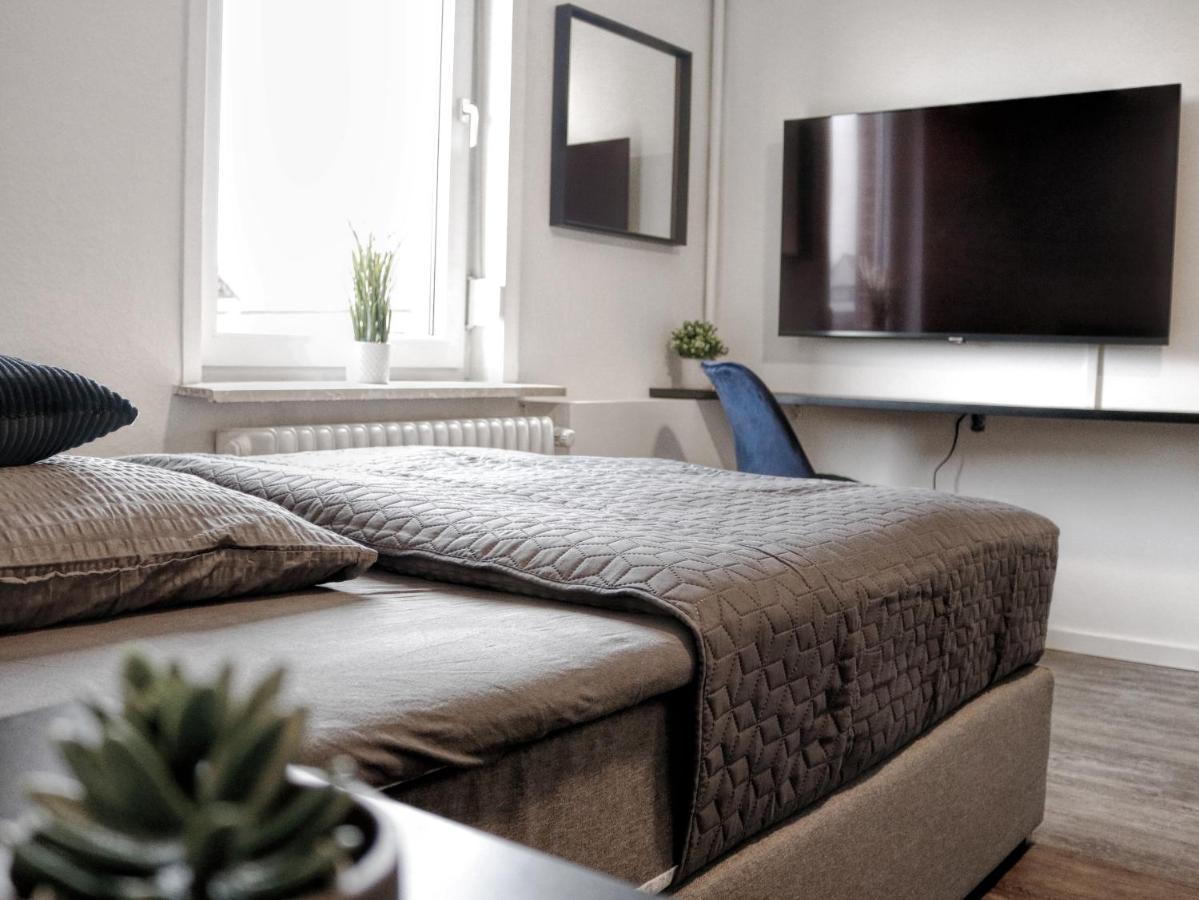 Lightplace • Groessere Gruppen • 4 Einzelzimmer • Boxspring • Smart Tv • Biergarten • Restaurant Брауншвейг Екстер'єр фото