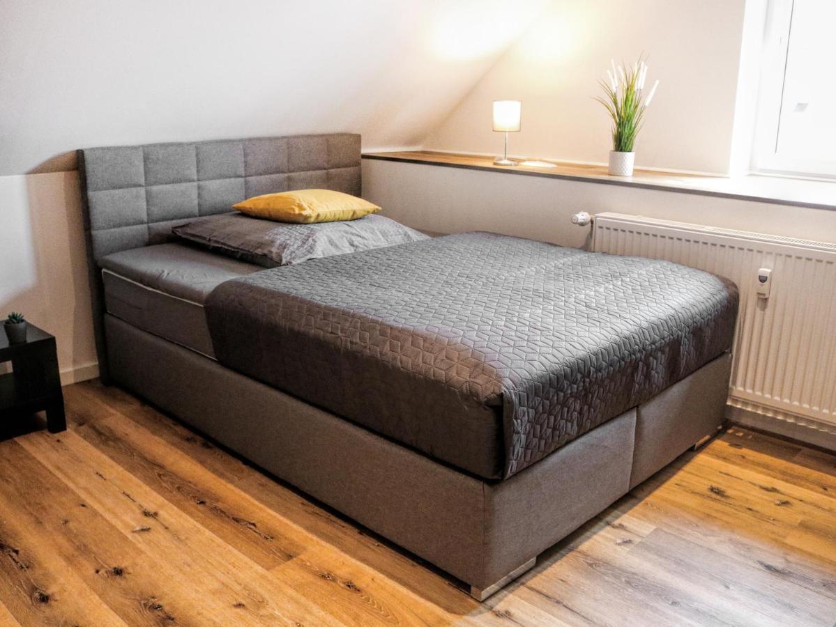 Lightplace • Groessere Gruppen • 4 Einzelzimmer • Boxspring • Smart Tv • Biergarten • Restaurant Брауншвейг Екстер'єр фото